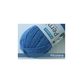 Pernilla 828 tropical sea