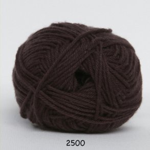 Cotton nr. 8 - 2500 Brun