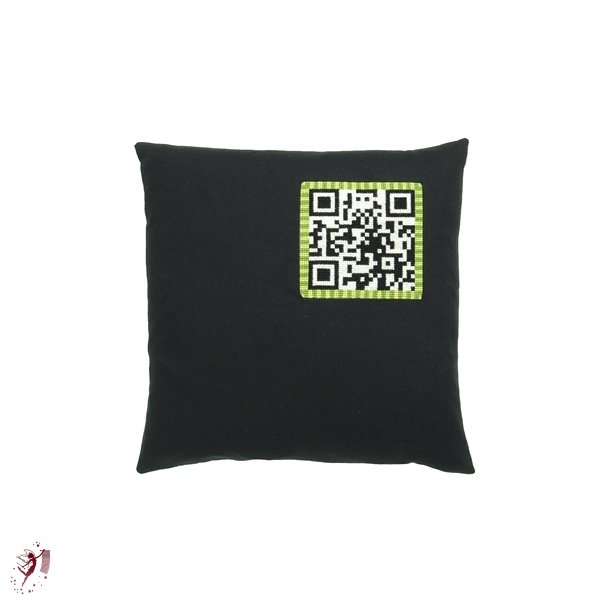 QR - sexy embroiderer